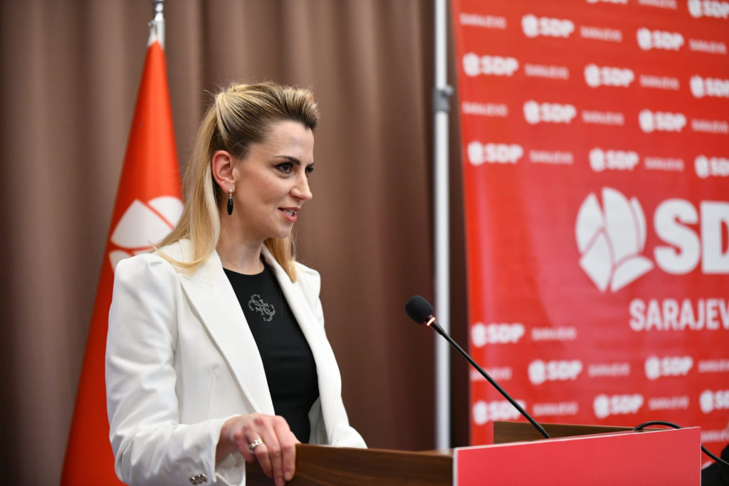 Izabrano novo rukovodstvo Foruma žena SDP BiH Sarajevo 1 647147541 1483449927124389 7294412067880791167 n