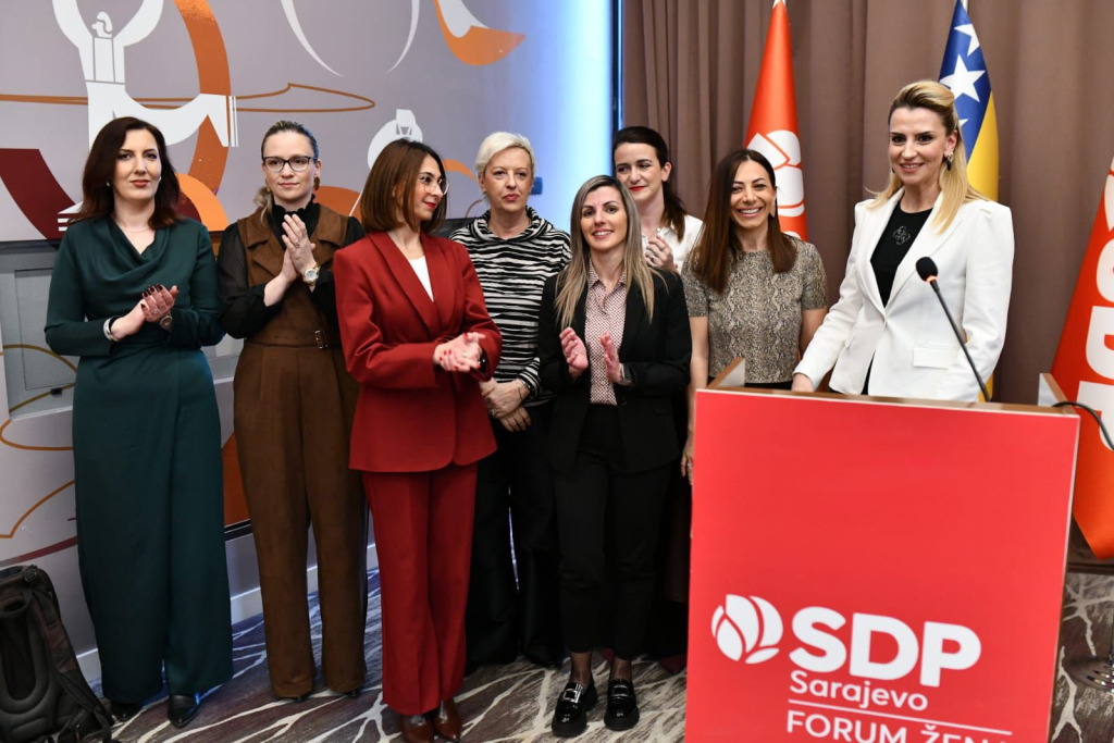 Izabrano novo rukovodstvo Foruma žena SDP BiH Sarajevo 2 649344656 1483449693791079 246039856780862702 n